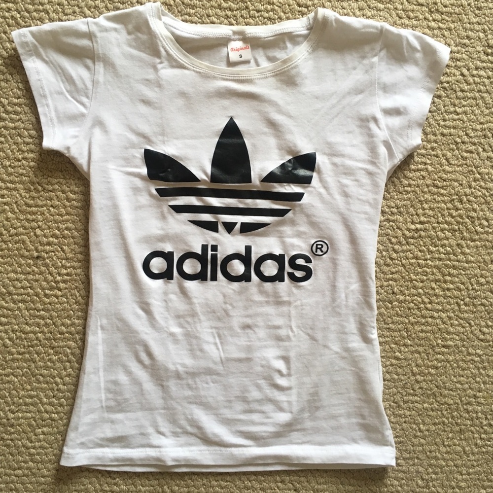 White and black Adidas t shirt